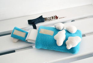 藍天白云小商品批發 廠家直供創意手機包袋與優質菜板，一站式采購指南