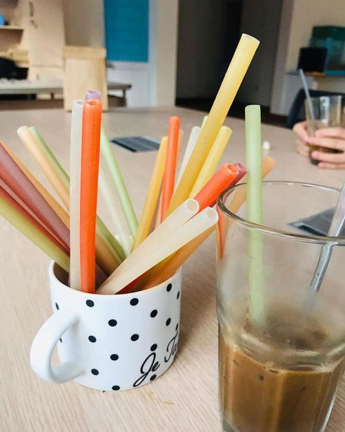 油炸牙簽、生吃牛內(nèi)臟 從另類美食看韓國(guó)飲食文化的兩面性